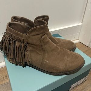 Brown Suede Fringe Ankle Boots womens 10